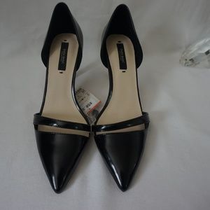 Zara Basic Pointy Toe Black 3.5 inch heels Size 8